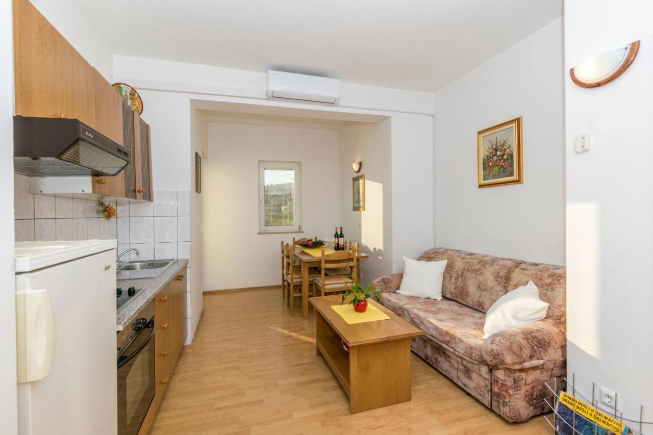 Apartments Tonci Duće Extérieur photo